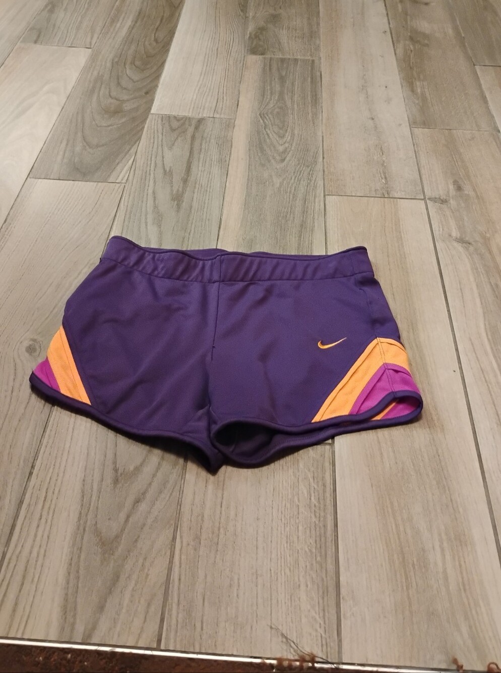 Nike Women's Athletic Pull On Retro Y2K Style Dri Fit Shorts Sz S